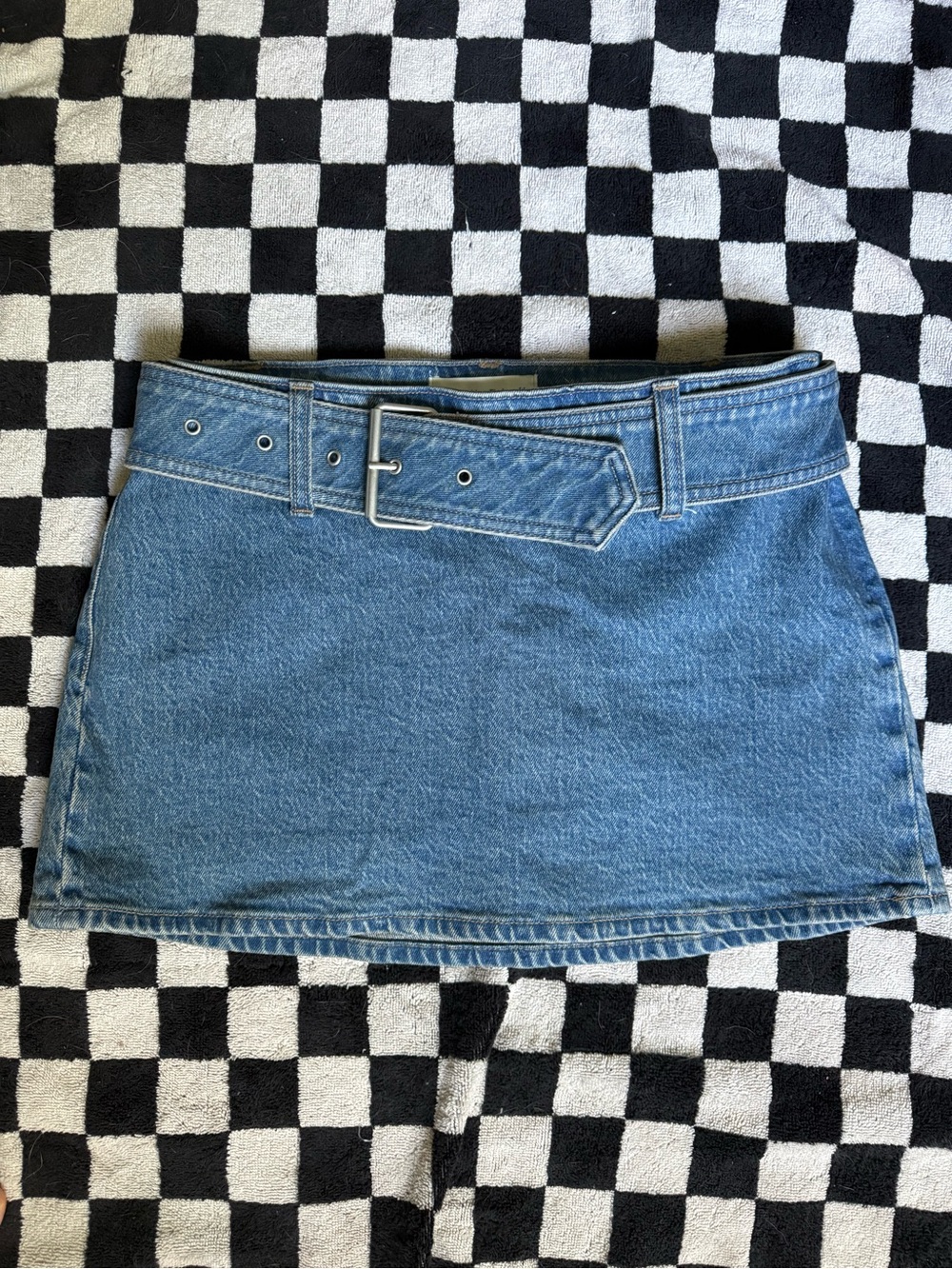 Abercrombie & Fitch Curve Love Mid Rise Belted Denim Mini Skort 24